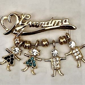 K.I.S Grandma Brooch